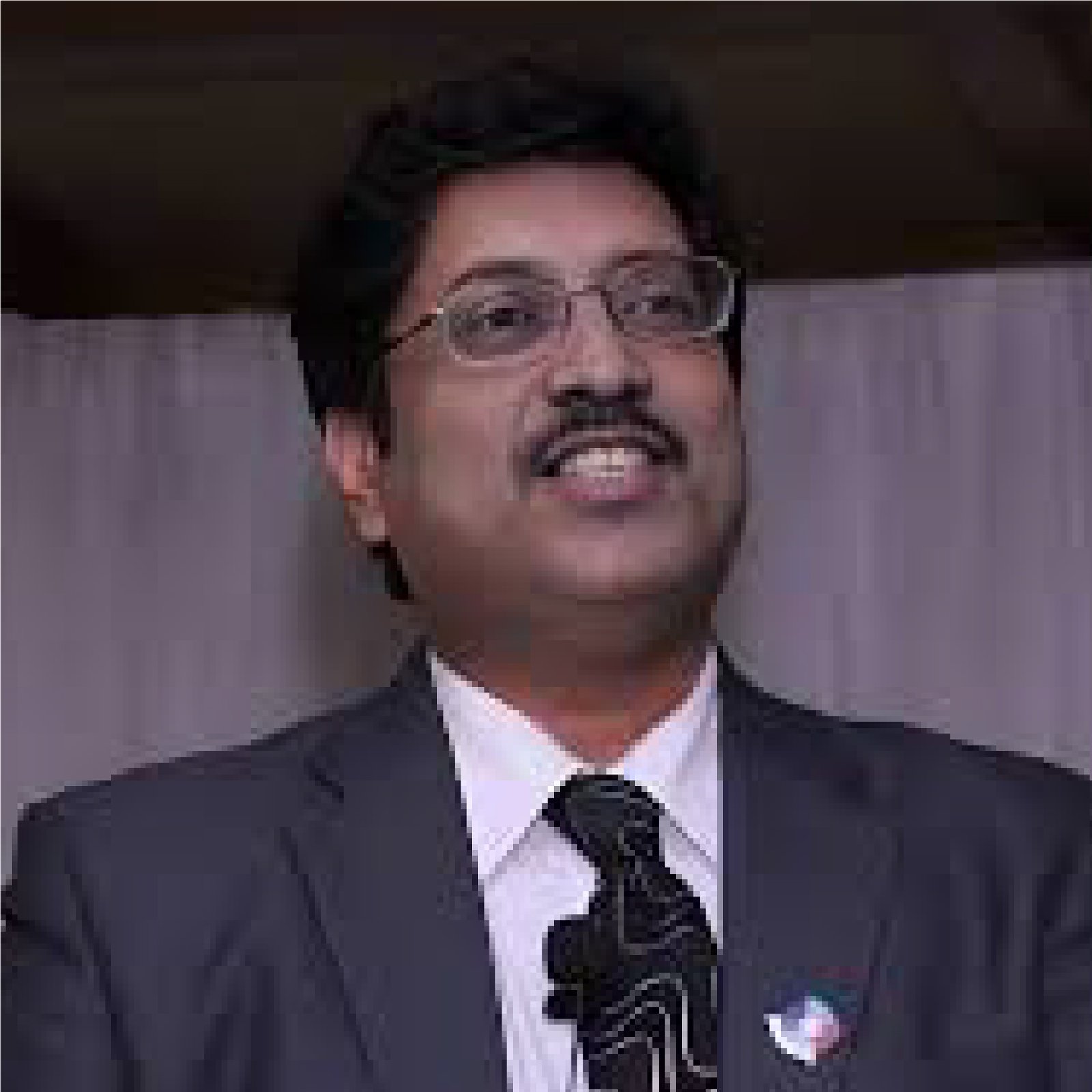 Dr. Alok Modi